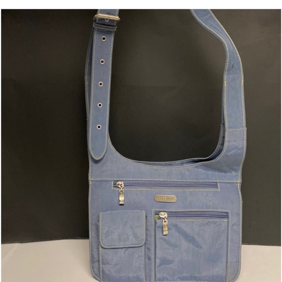 Baggallini Blue/Lime Nylon Multi-Pocket Crossbody Bag w/ Detachable Change Purse - Picture 2 of 15